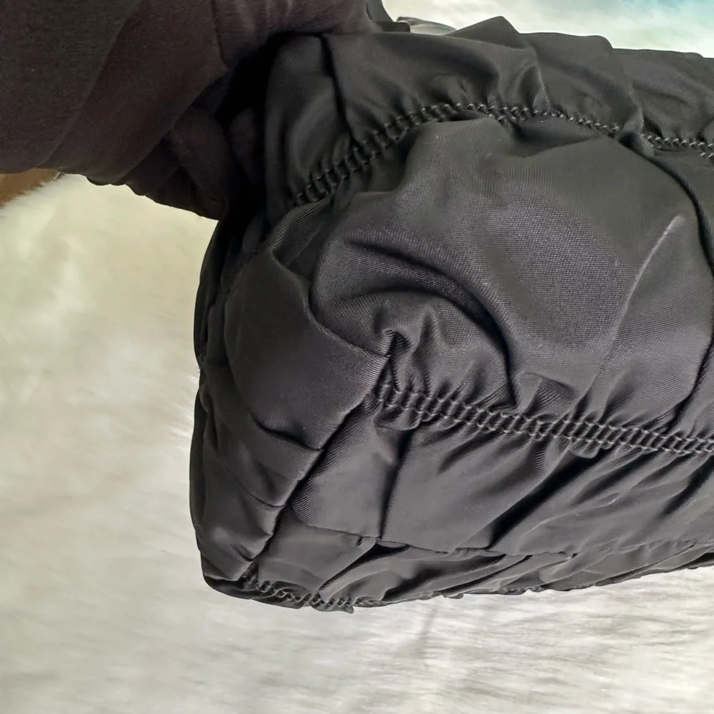 Stunning 2way Black Women's Bag - Picture 14 of 17